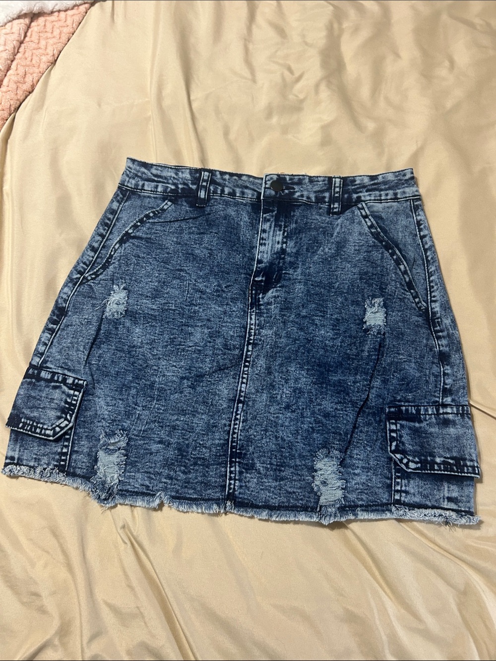 Unk Distressed Acid Wash Denim Cargo Mini Skirt - Blue